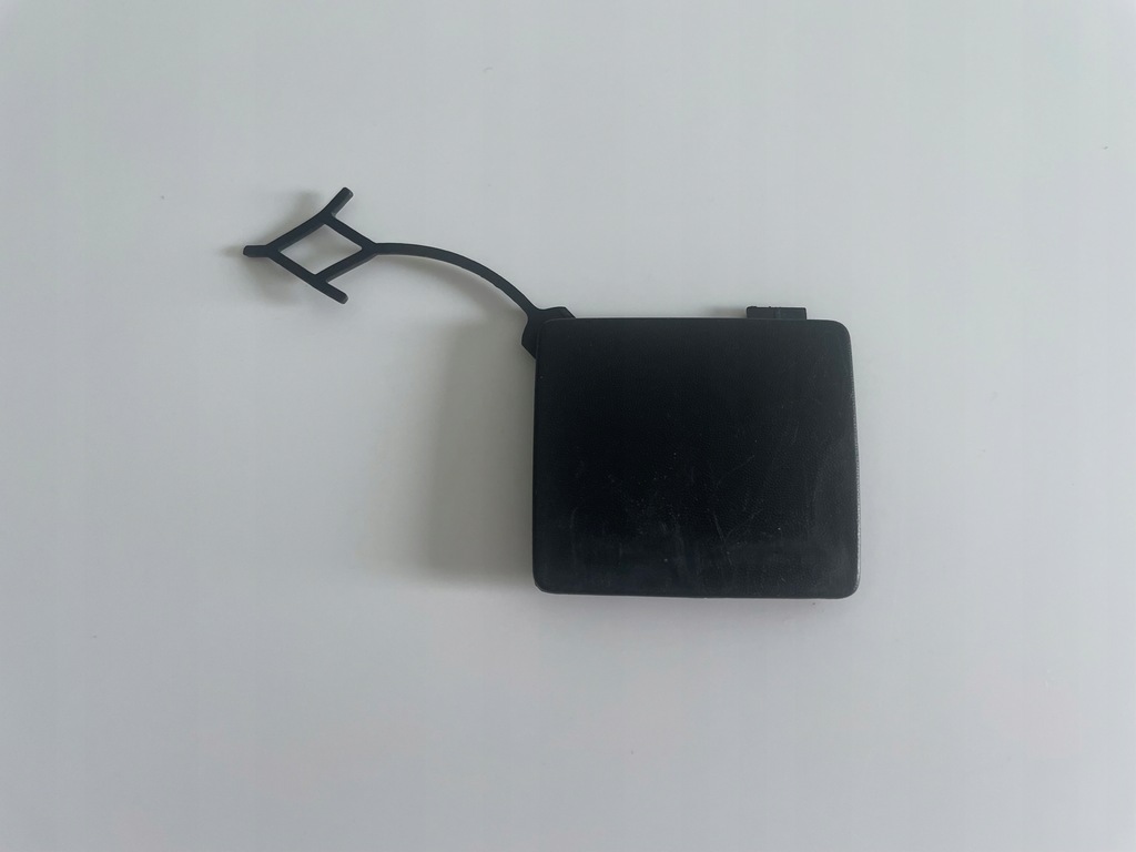 фото №1, Peugeot 308 sw iii p5 kombi 2021- заглушка фаркоп задняя оригинал матовая