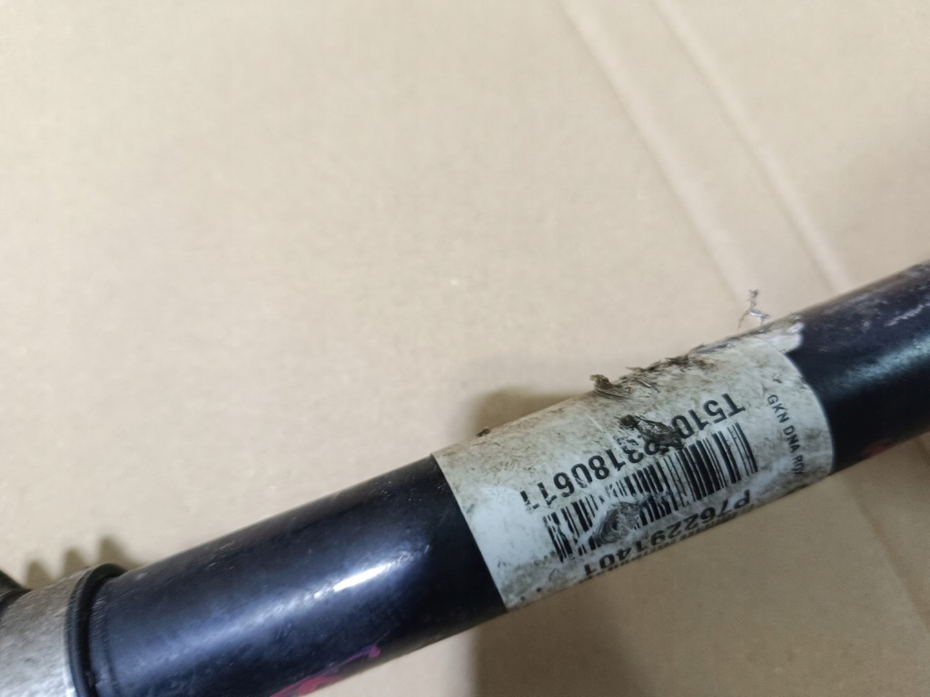 Приводной вал правый  762291401 bmw x5 x6 f15 f16 Киев