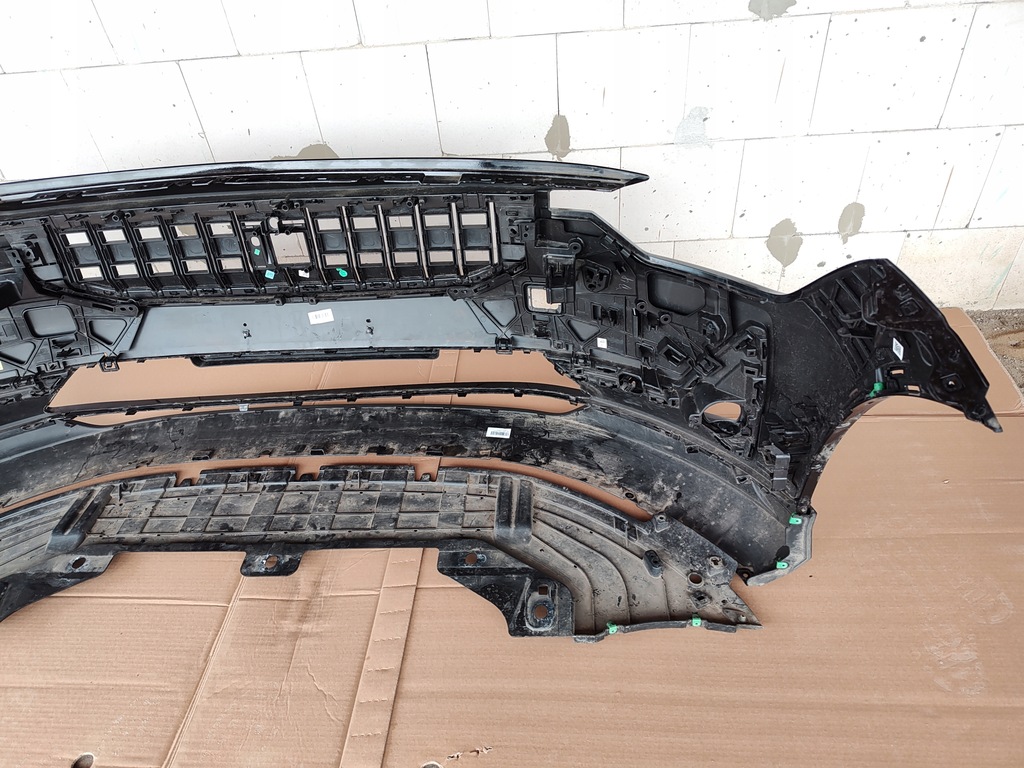 фото №6, Polestar 2 бампер цвет