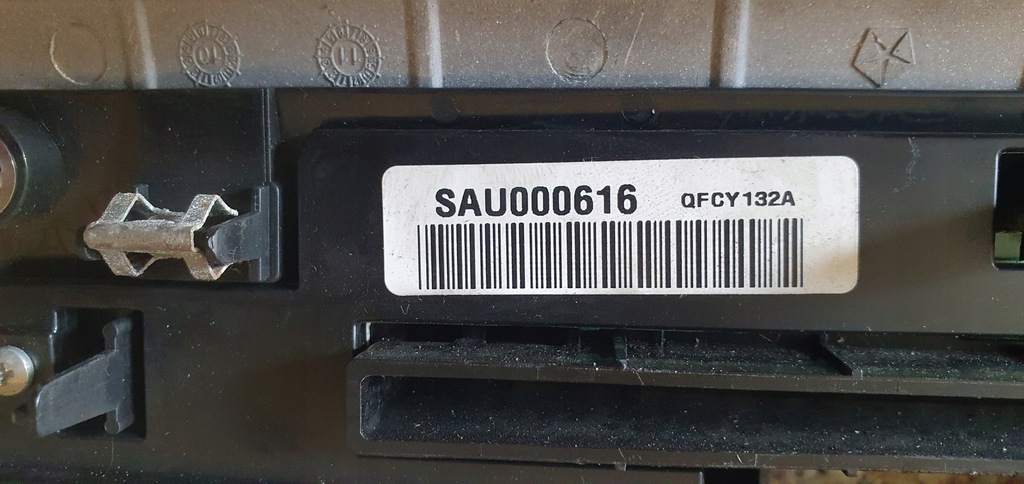 фото №12, Панель кондиционера lancia thema 1uw96aaaaa