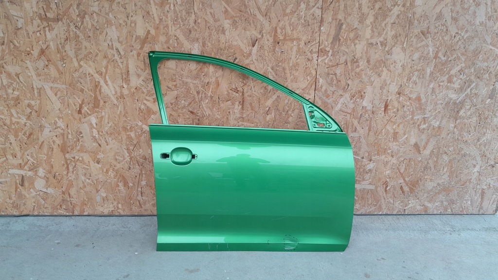 фото №1, Skoda rapid праве двері перед передні ładne