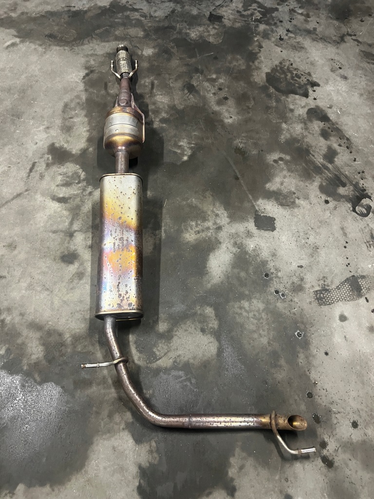 фото №1, Гасник труба вихлоп кінцева каталізатор dacia sandero iii 2021r