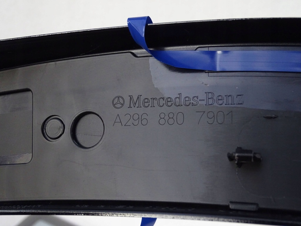 Молдинг крила mercedes eqs w296 nowa права сторона a2968808201 Київ