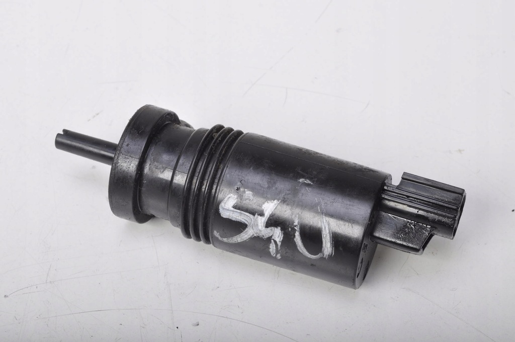 фото №1, Volvo s40 ii v50 помпа омыватель 1012353