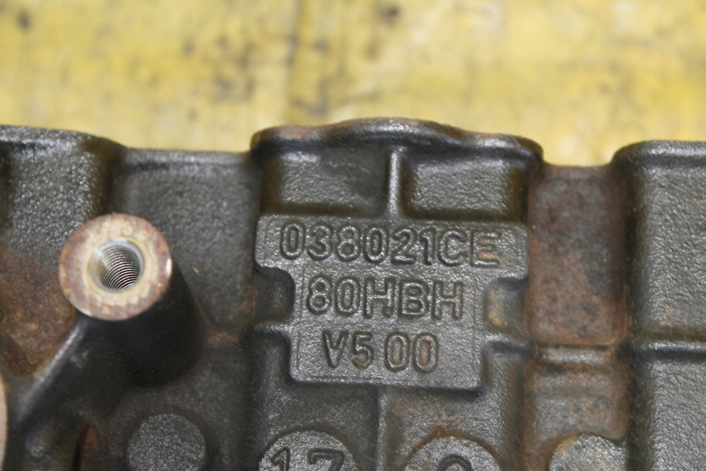 фото №13, Блок двигуна passat b6 bkd 2.0 tdi 16v 038021ce
