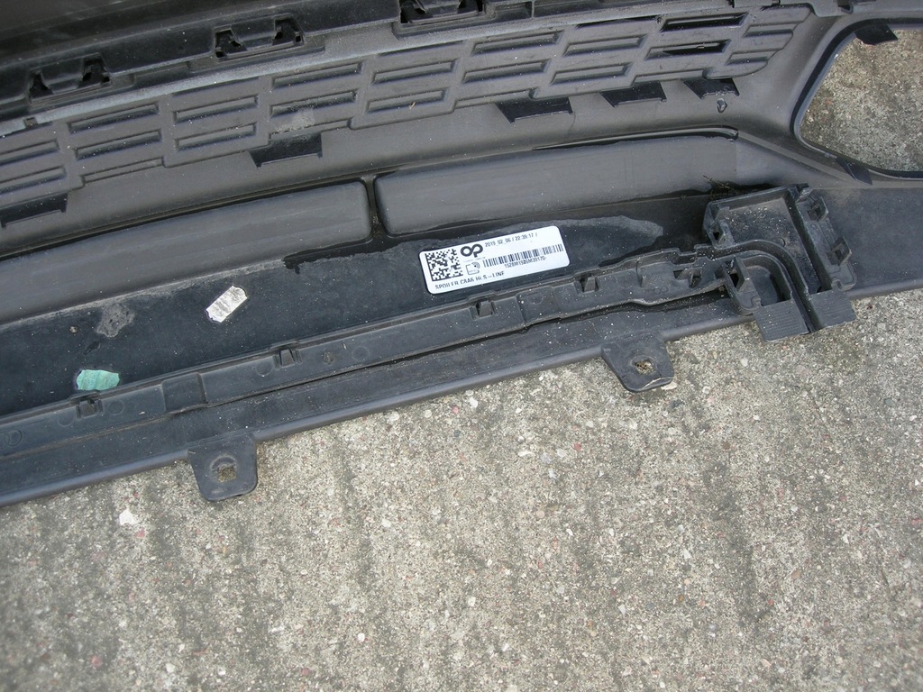 фото №7, Спойлер бампера задняя audi a6 c8 4k0807521b w-wa