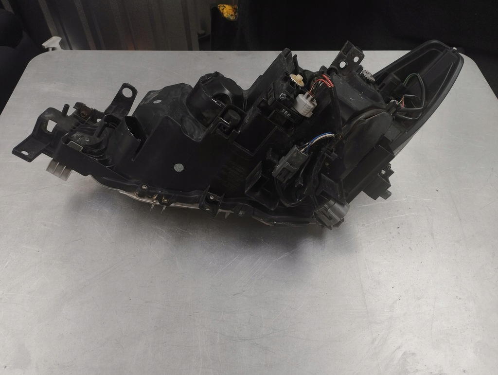 фото №11, Mazda 6 gj лампа правая передняя линза uk ghr4-51030