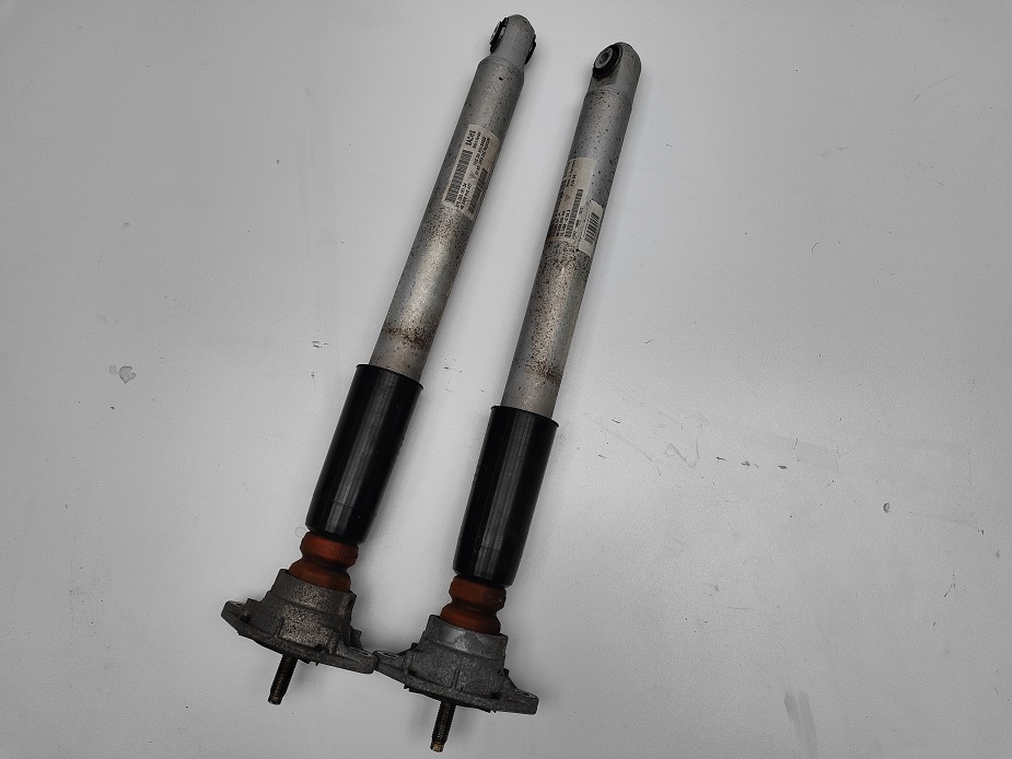 фото №1, Амортизатор задняя 97033306134 panamera 970 lift