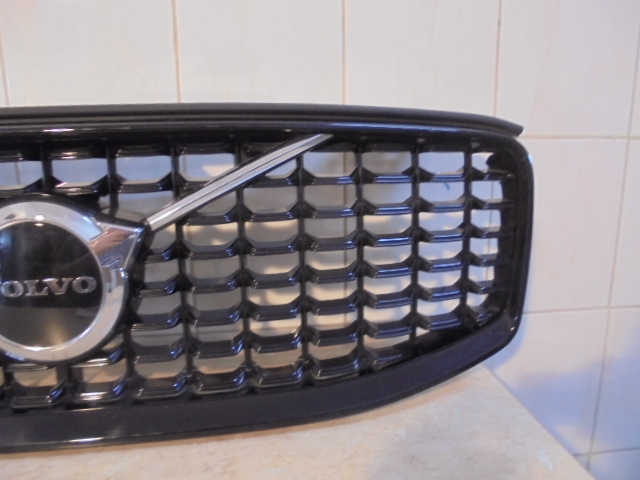 фото №9, Решётка радиатора решётка радиатора перед volvo xc60 ii lift r-design black 32291026