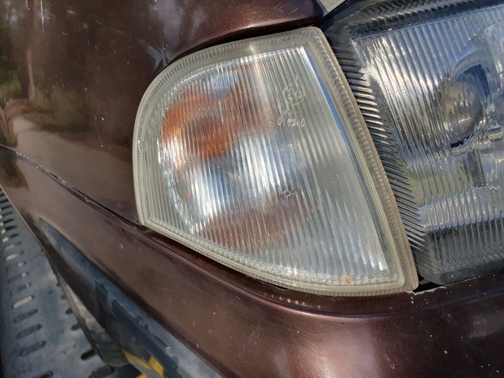 фото №10, Pas передний панель фары усилитель skoda octavia 1 1.9 tdi 90km przed fl 2000 r