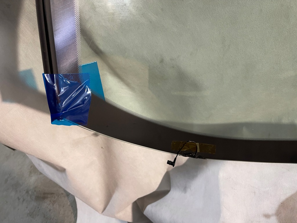 фото №5, Скло передня nowa dodge viper 2d антена coupe 1996-2002