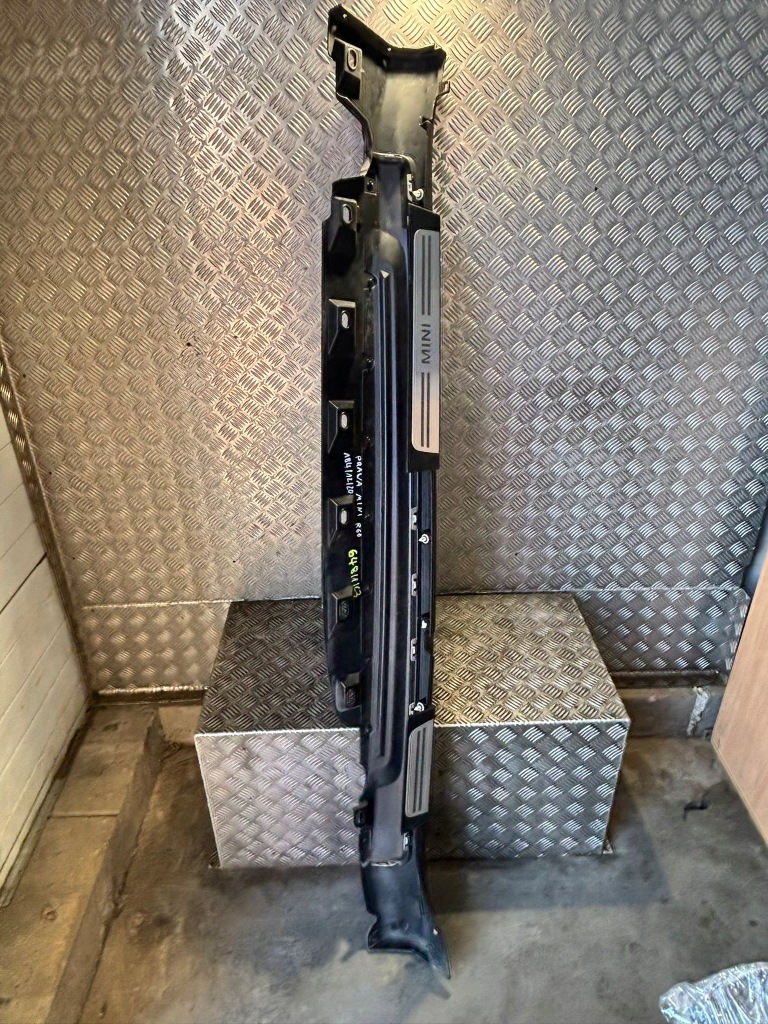 фото №1, Молдинг поріг права mini r60 9812758