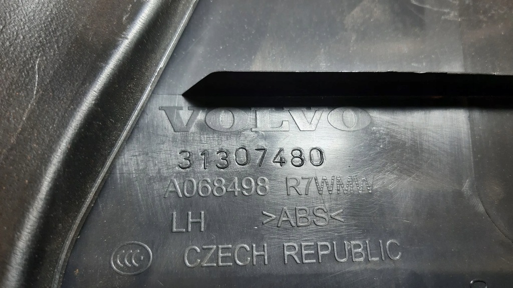 фото №6, Volvo s60 2012 обшивка стоек