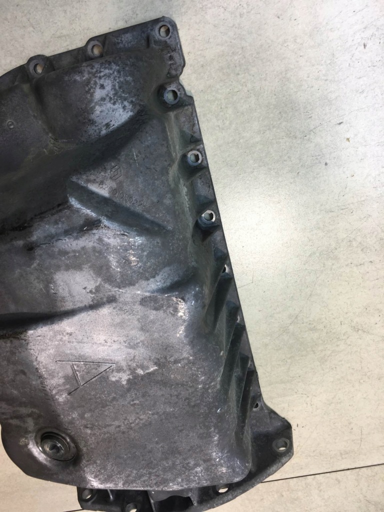 Поддон масляная scenic 1 1.9 dci 8200105022 Недорого