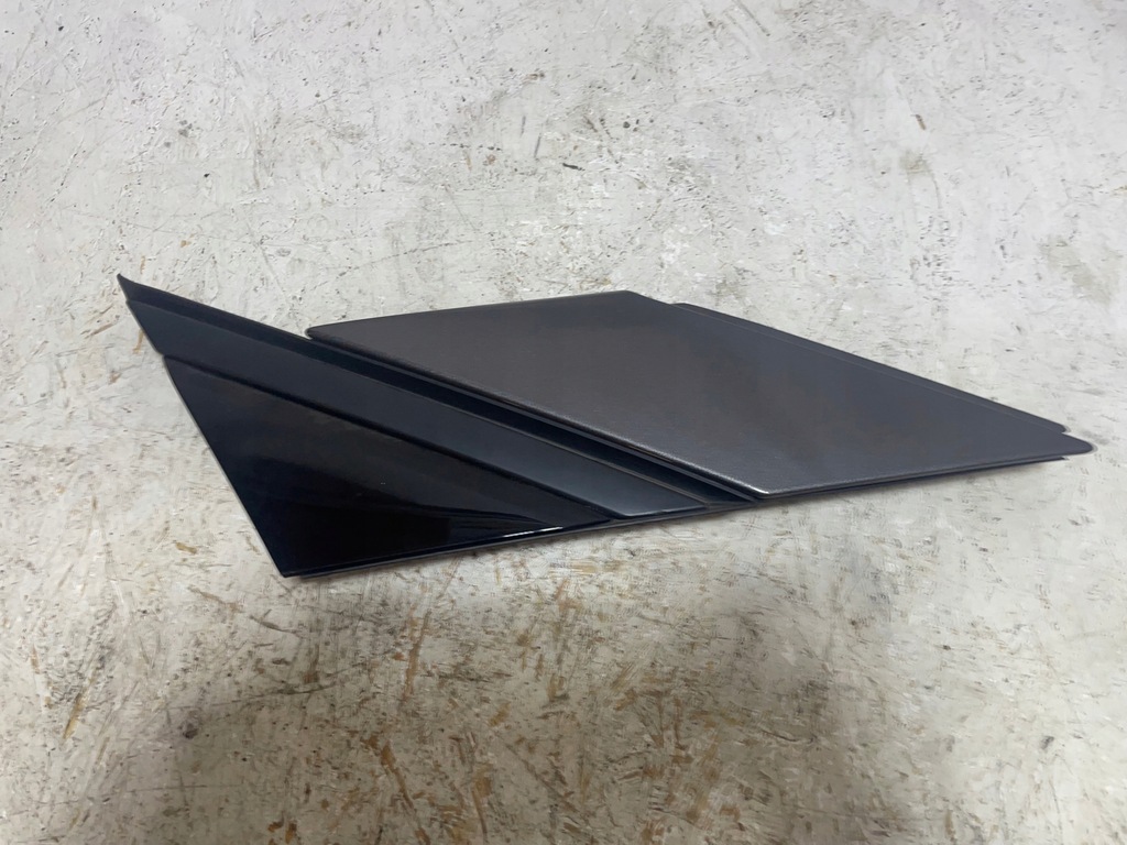 фото №1, Opel grandland x трикутник заглушка правий yp00065280