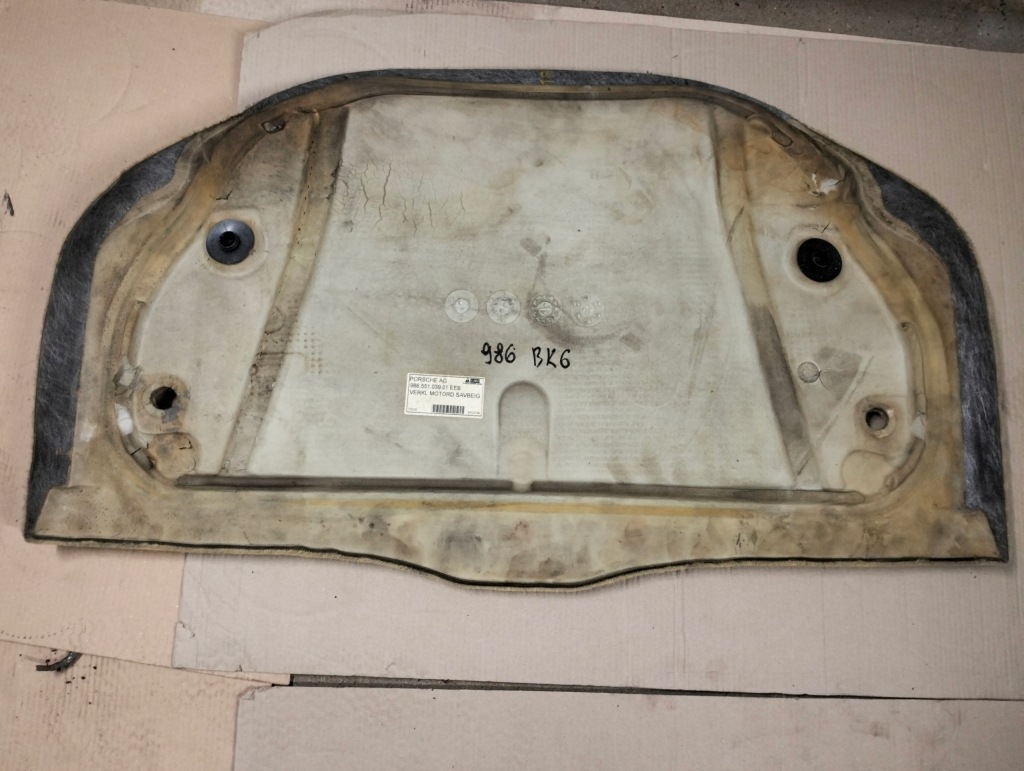 Обшивка багажника boxster porsche 986 98655103901 Киев