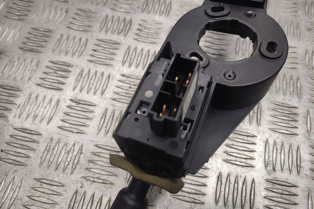 фото №9, Переключатели peugeot 306 хэтчбек 7a, 7c, n3, n5 9606016280 1.6l бензиновый