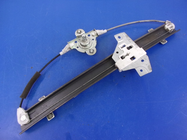 фото №1, Picanto i lift 5d подъемник стекло перед правый manu