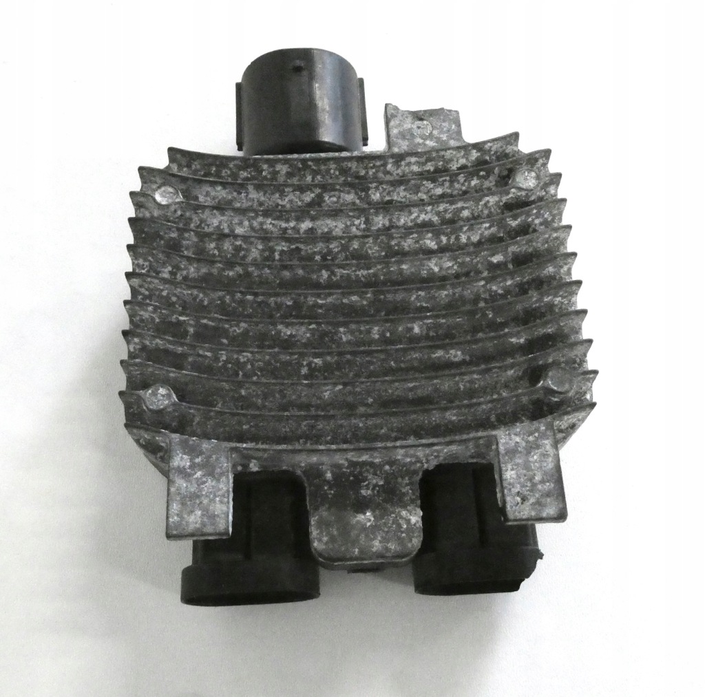 Купити Модуль вентилятора ford mondeo mk3 2.0 tdci