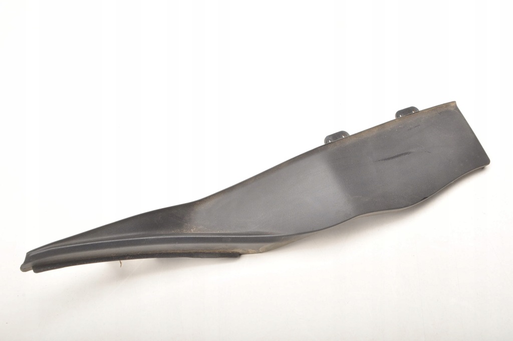 Купити Volvo xc90 ii заглушка жабо права 31442412