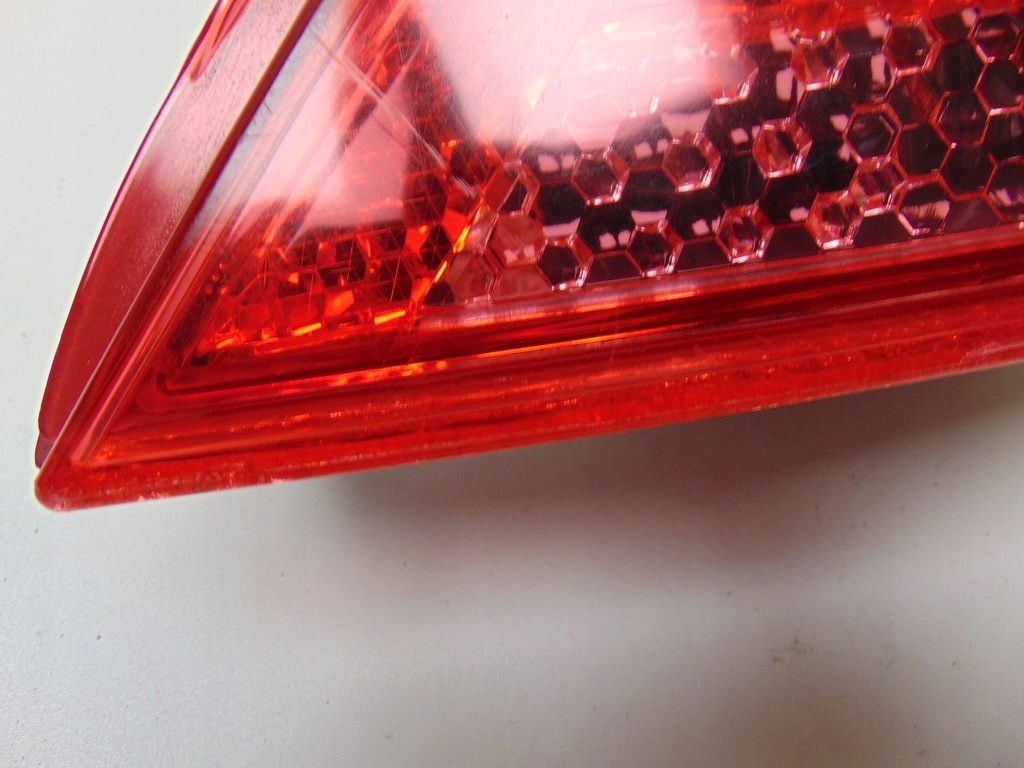 фото №6, Лампа права задня peugeot 308 i 9680425680 europa