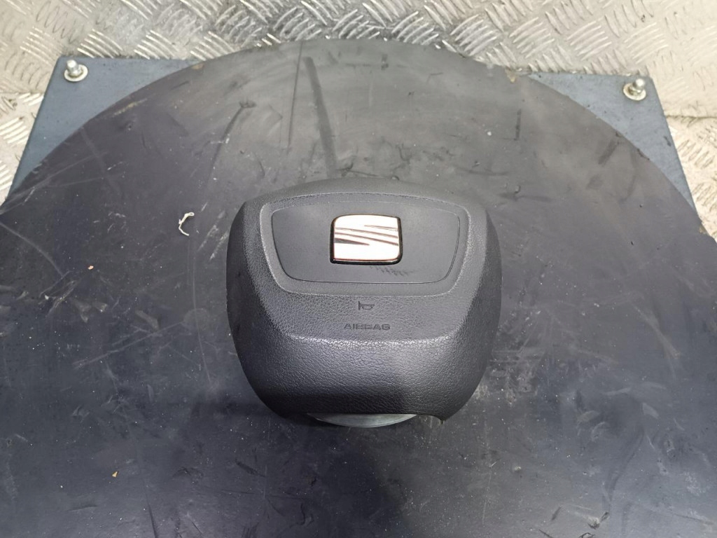 фото №1, Seat exeo подушка безопасности водителя 3r0880201c