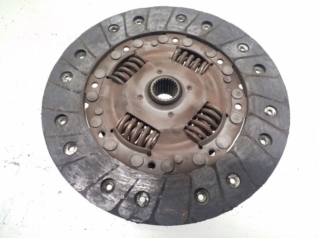 фото №8, 1993 volkswagen golf iii комплект сцепления 320021610