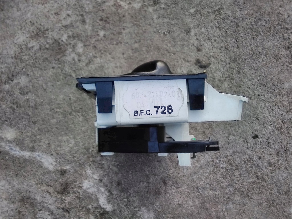 фото №6, Renault kangoo i панель обдув 9070437047 behr