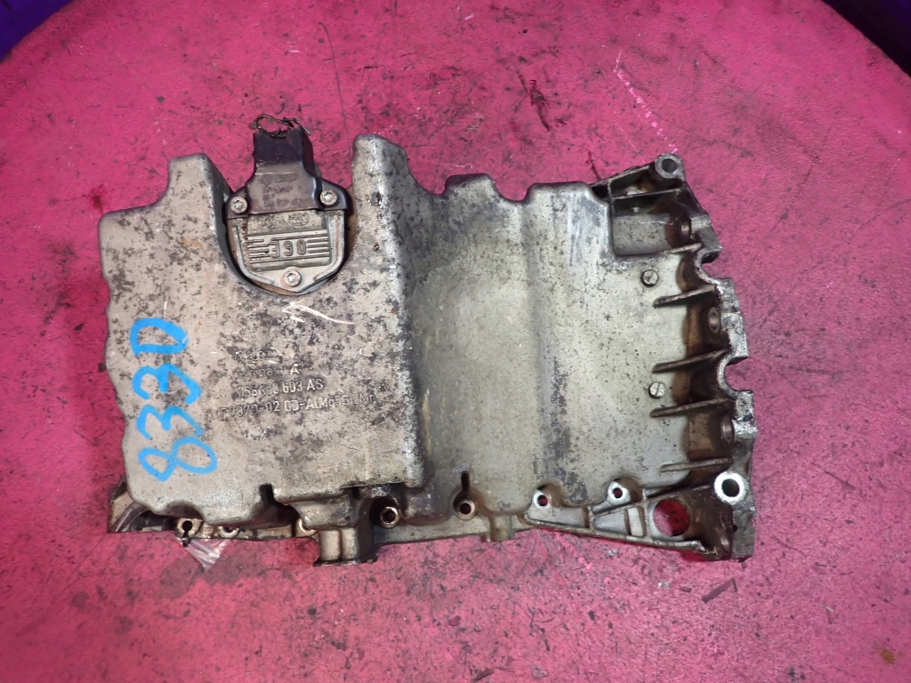 Audi a6 c6 04-08 2.0 tfsi поддон масляная 06b103603as в Украине