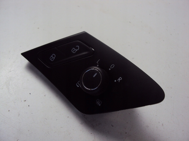 фото №1, Панель зеркал vw golf vii 12-