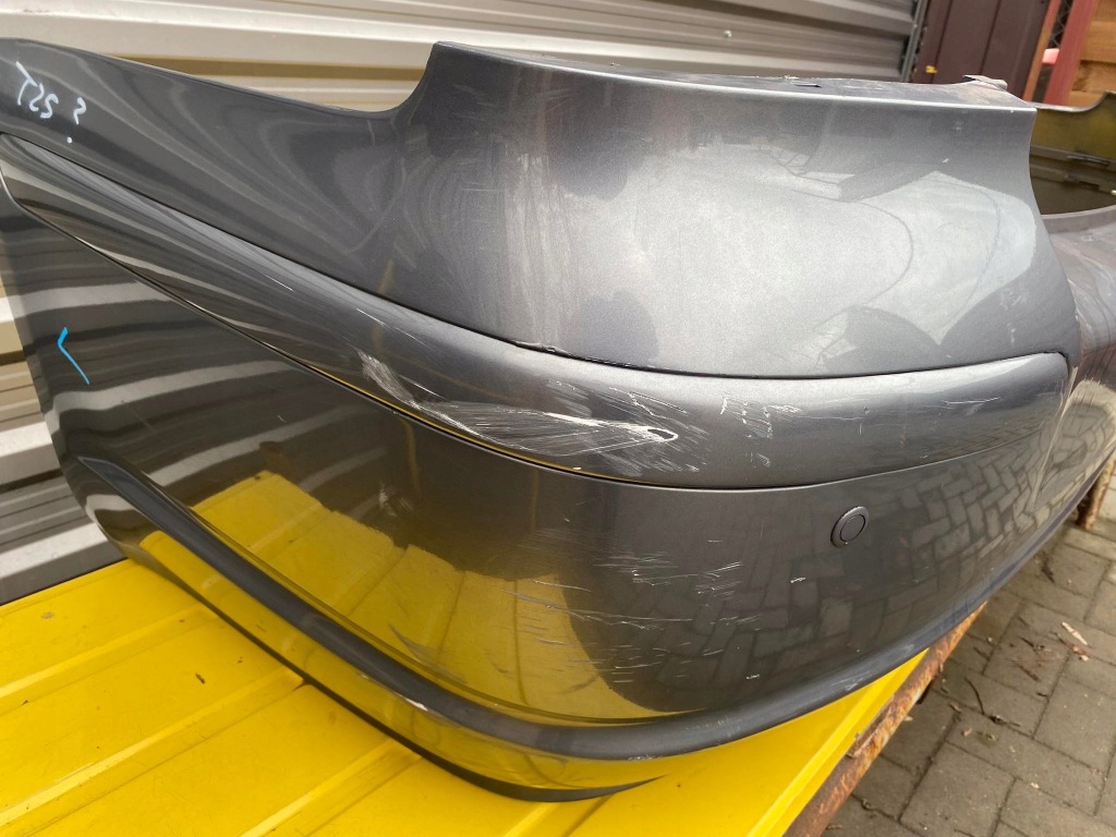 фото №5, Toyota avensis t25 бампер задняя хэтчбек