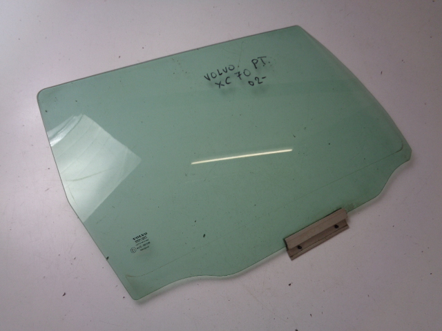 фото №2, Стекло дверь правый задняя volvo xc70 2002 rok