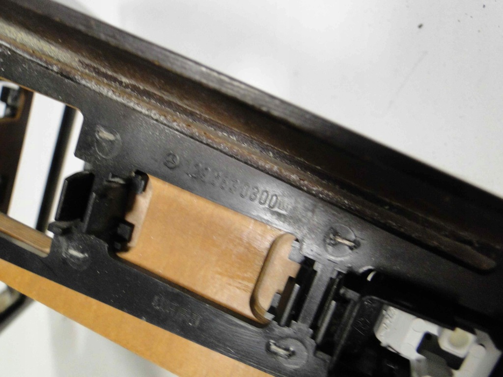 Купить Mercedes sl 129 панель воздуховод пепельница туннель