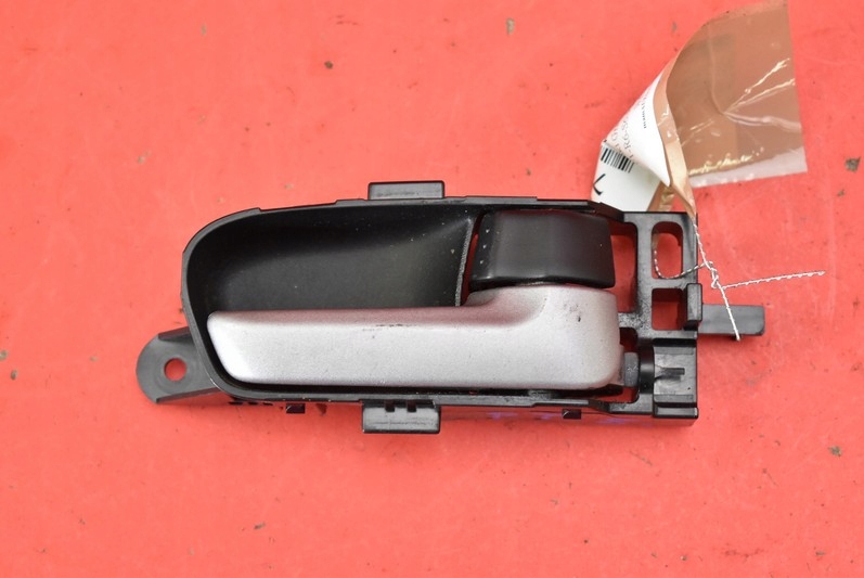 фото №1, Ручка внутрішня права задня suzuki grand vitara 2 ii 05-14