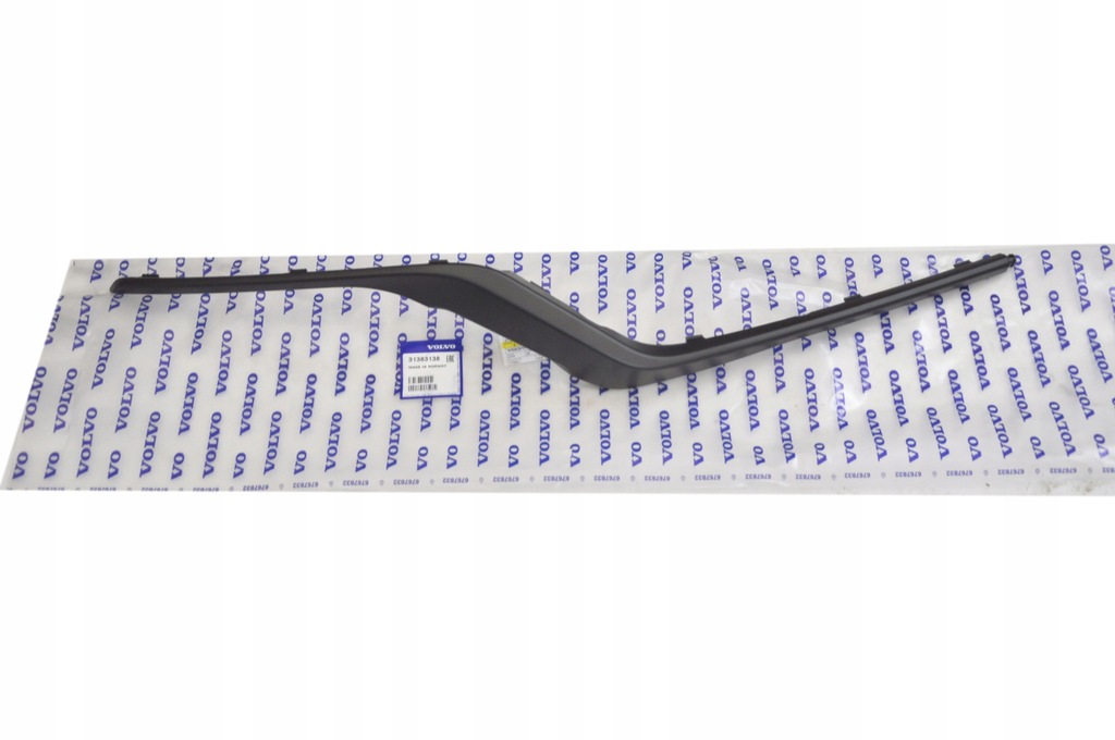 фото №1, Volvo s60 v60 r-design ліва молдинг бампер перед