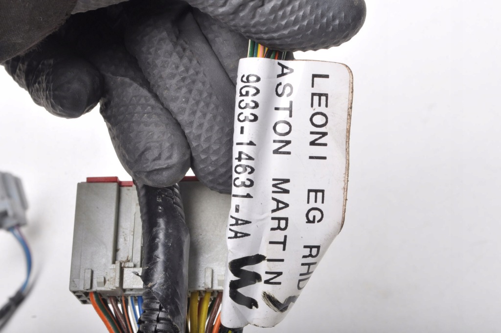 Aston martin vantage жгут электропроводка дверь правый  перед 9g33-14631-aa Цена