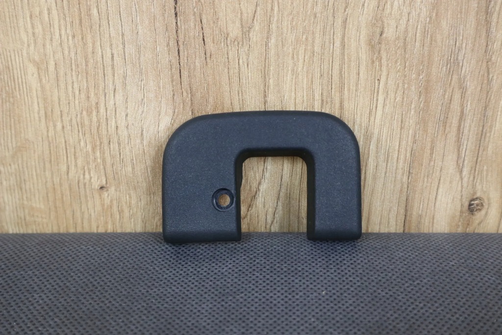 фото №1, Mercedes slk r170 lift защита накладка замка дверь правая 2107230224