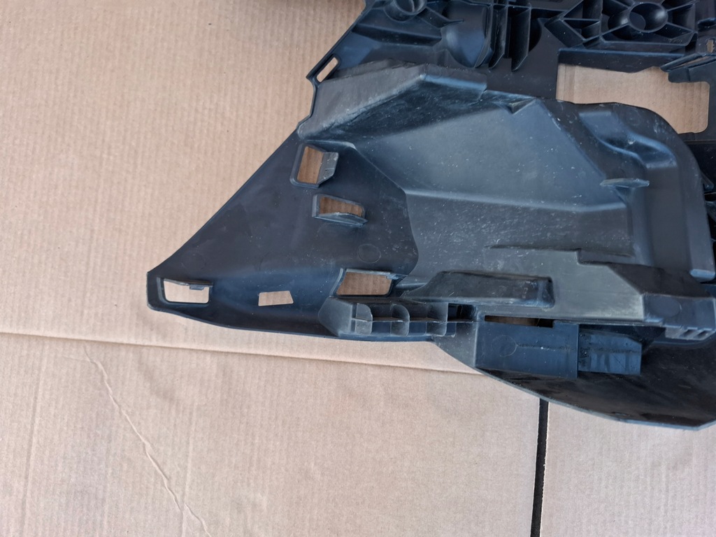 фото №9, Направляющая бампера bmw 7 vii g70 m набор оригинал