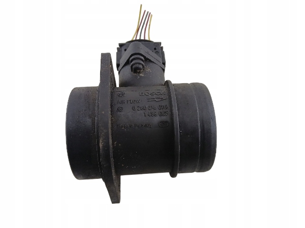 фото №1, Bmw оригинальный номер 1438687 расходомер массовый воздуха