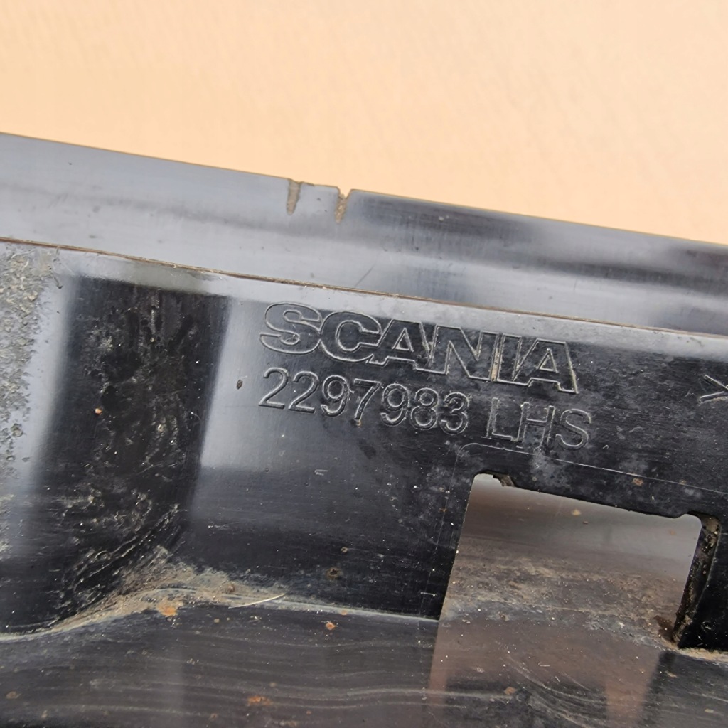 фото №4, Scania r s молдинг крила підкрилок ліва 2297983