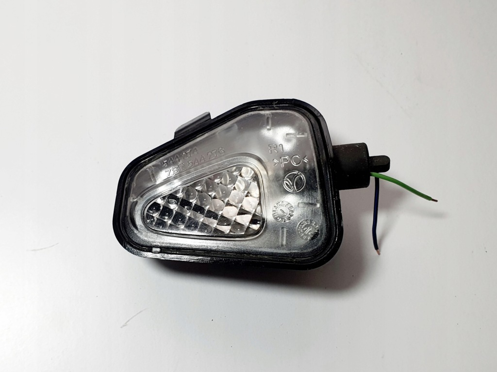 фото №1, Лампа подсветка зеркало правая vw passat b7 оригинальный номер