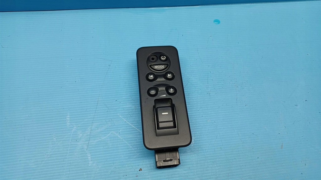 фото №1, Range rover l320 sport панель окон задняя