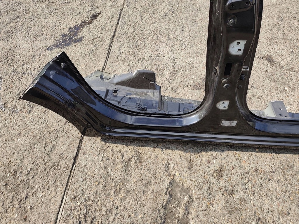 фото №2, Dacia logan iii правий блок двигуна поріг