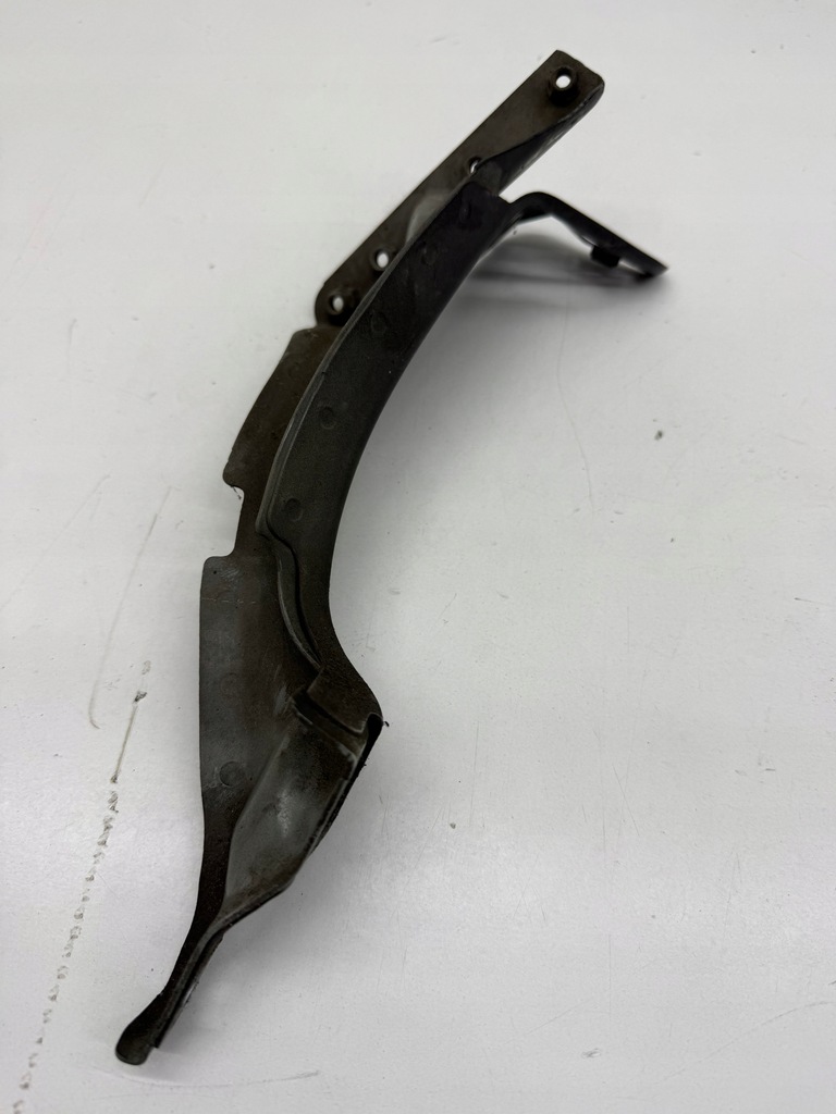 фото №7, Audi a6 s6 c7 кронштейн кронштейн крыла левый перед цвет ly9b