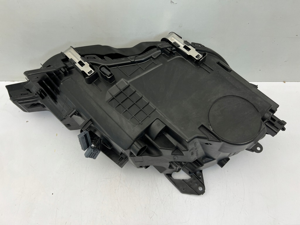 Volvo xc60 2 рестайлинг  фара передняя левая full led 2022- с Разборки