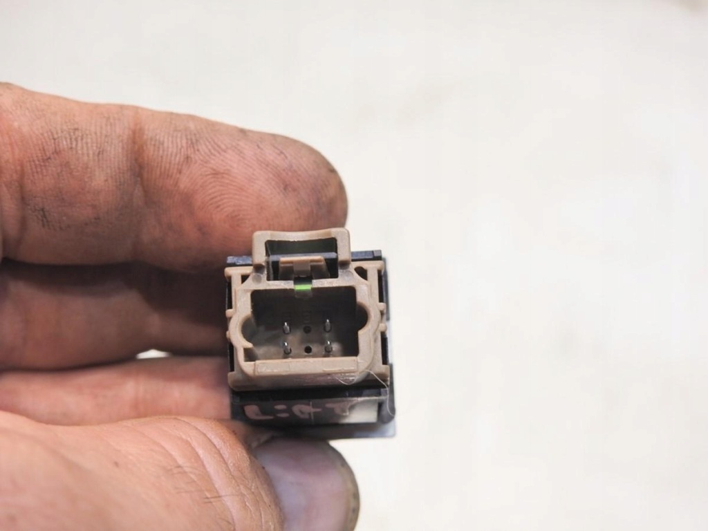 фото №3, Кнопка pdc peugeot 607 lift 96512126xt