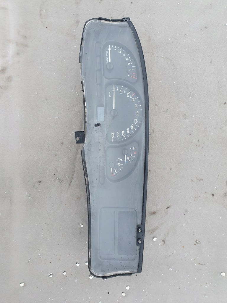 фото №11, Панель обдув ручки opel vectra b 96-99 4d l147 1.6 przed lift