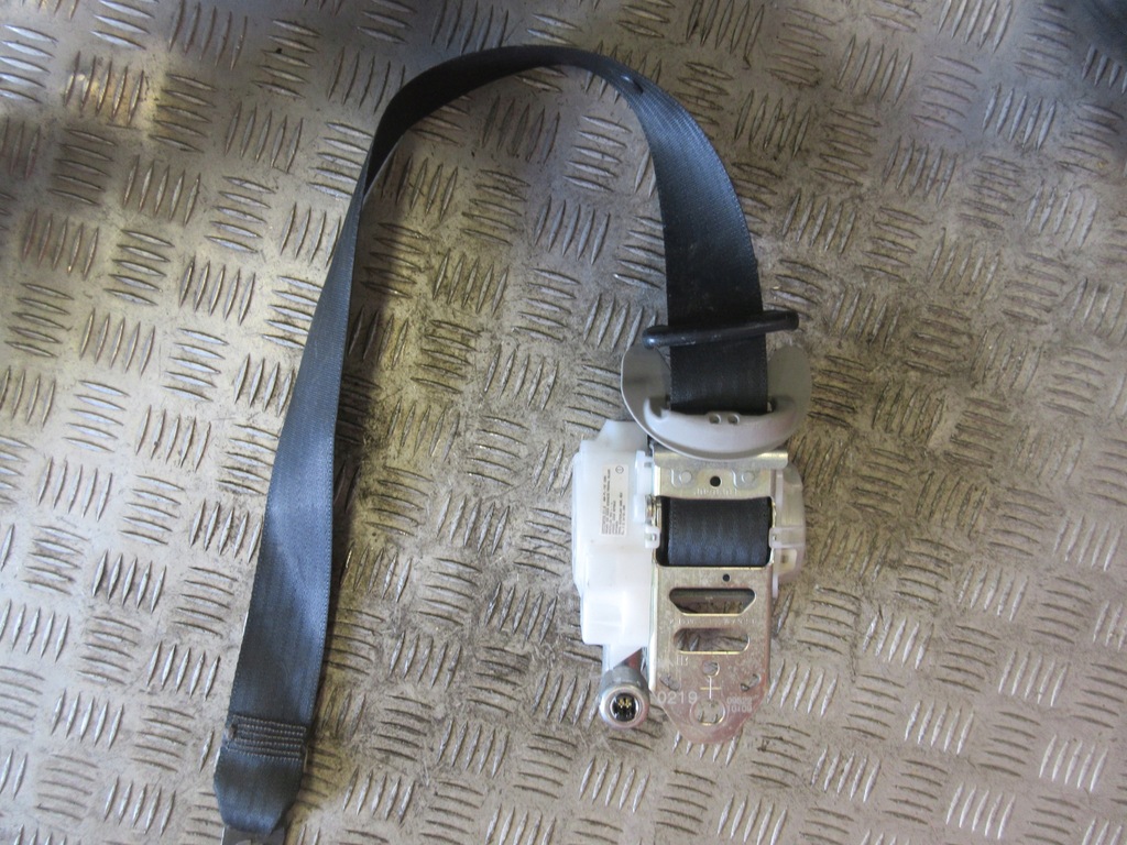 фото №1, Pas безпеки лівий перед avensis t27 iii