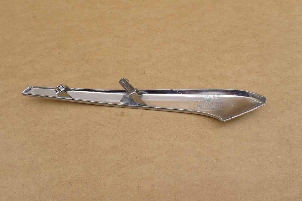 фото №10, Mitsubishi space star 20- хром молдинг бампера левая передняя 6407a377