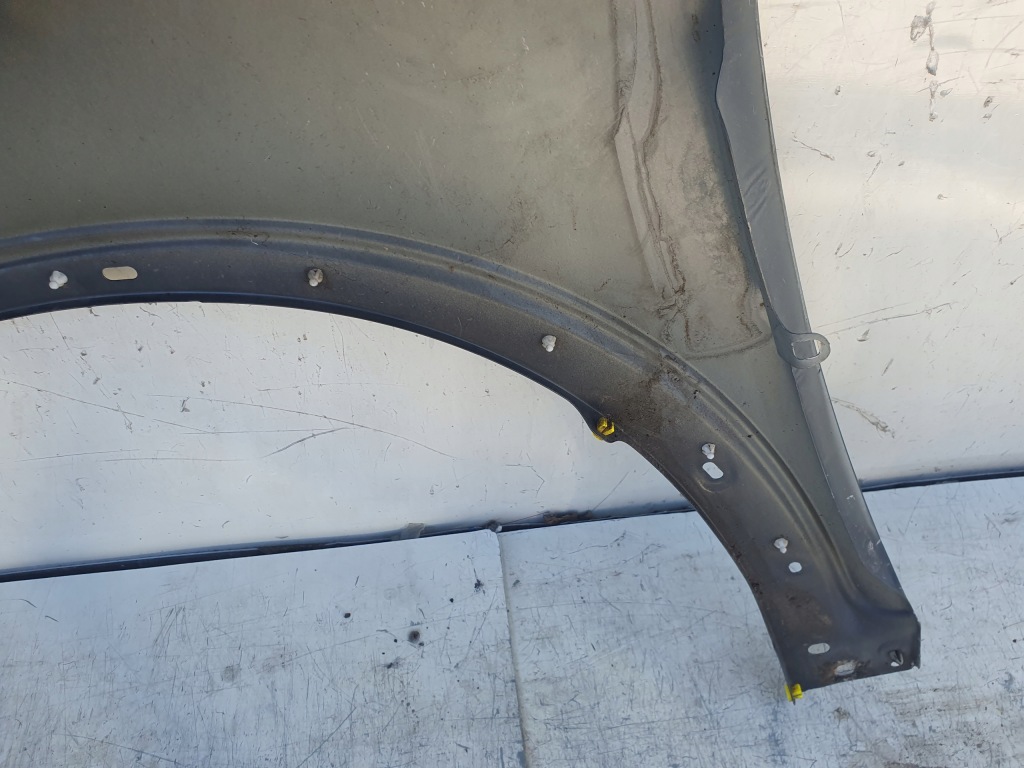 фото №6, Volvo c30 крила правий перед передній